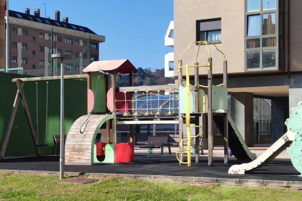 Atico Mirador Del Naranco, Parking Gratuito, Wifi, Zona Residencial Lejlighed Oviedo Eksteriør billede